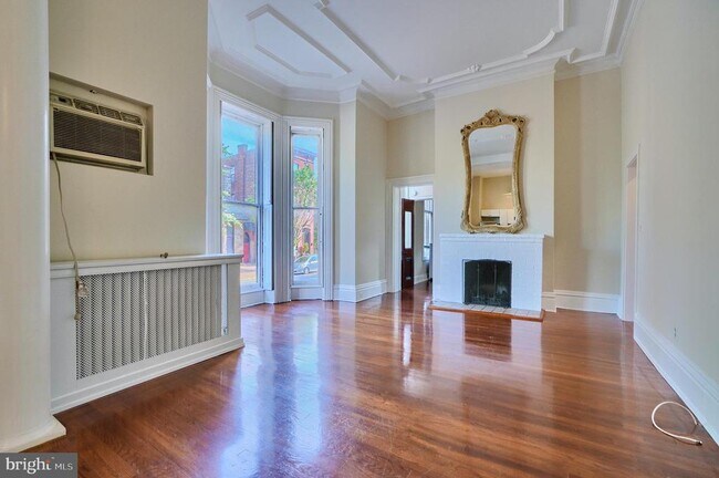 Photo - 1700 Park Ave