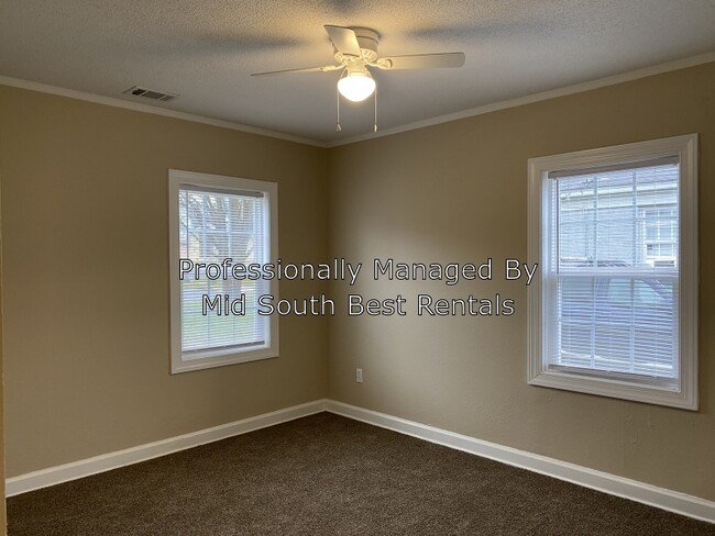 Photo - 1376 Kimball Cove