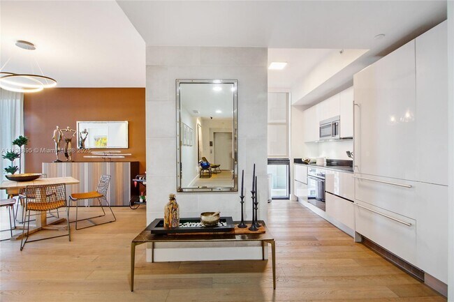 Photo - 1010 Brickell Ave Unit 3105
