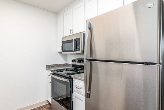 Photo - 412 Alameda del Prado Unit 412L