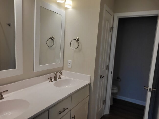 Photo - 2164 Briarpatch Dr