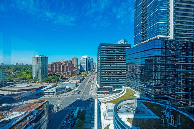 Photo - 150-4750 Yonge St Unit ID1346016P