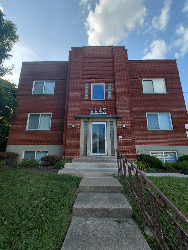 Building Photo - 6643 Montgomery Rd Rental