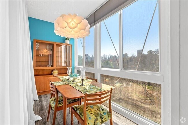 Building Photo - 130 26th St NW Unit 615 Rental