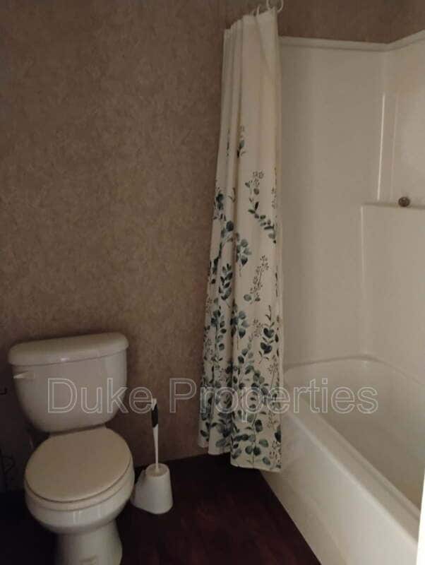 Photo - 29 Maple Dr