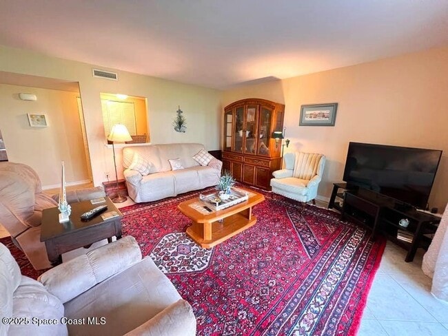 Photo - 5801 N Atlantic Ave Unidad 307