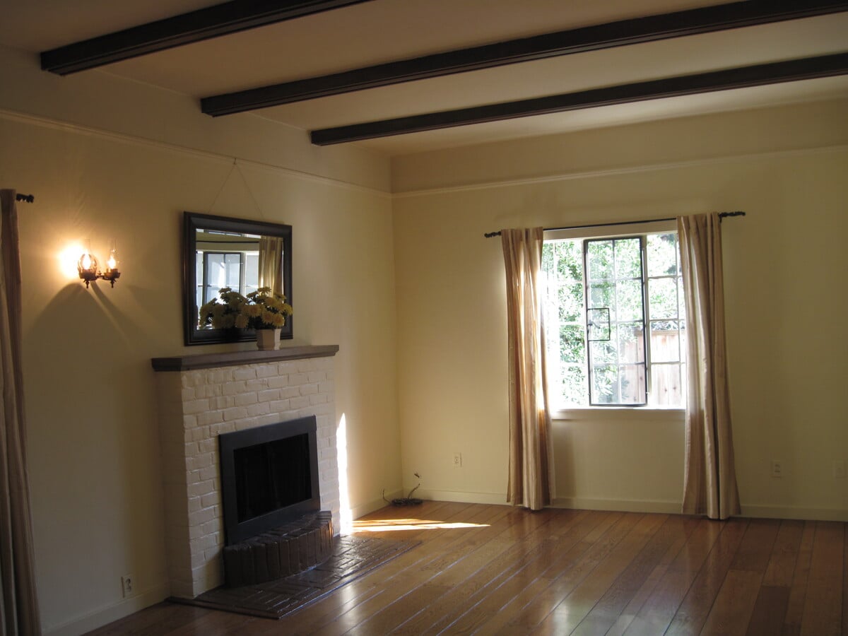 Photo - 82 Hillview Ave