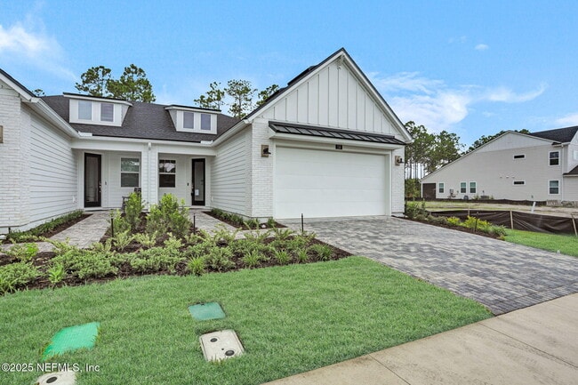 Photo - 119 Latham Dr