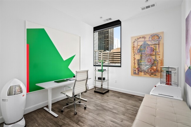 Photo - 1211 Caroline St Unit 1401