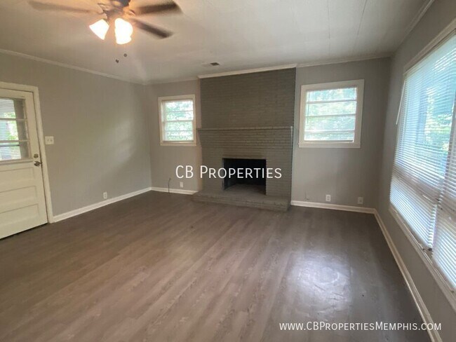 Photo - 771 E Raines Rd