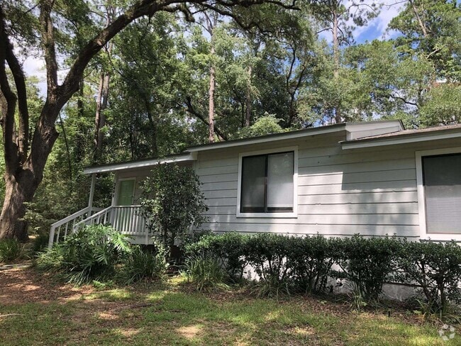 Building Photo - 3499 Bear Creek Rd Rental