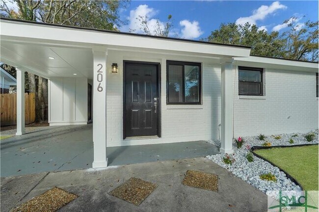 Photo - 206 Seminole St