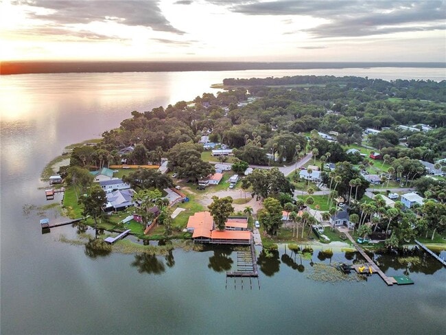 Photo - 1030 W Lake Marion Rd
