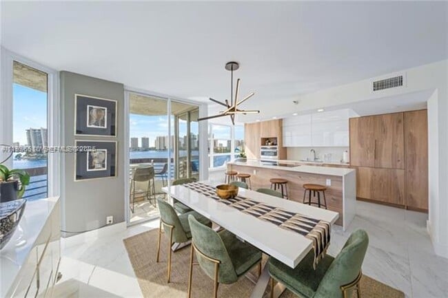 Photo - 3530 Mystic Pointe Dr Unit 3530 Mystic Pointe Dr # 715