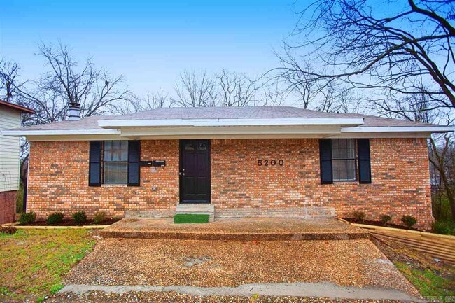 Building Photo - 5202 N Walnut Rd Rental