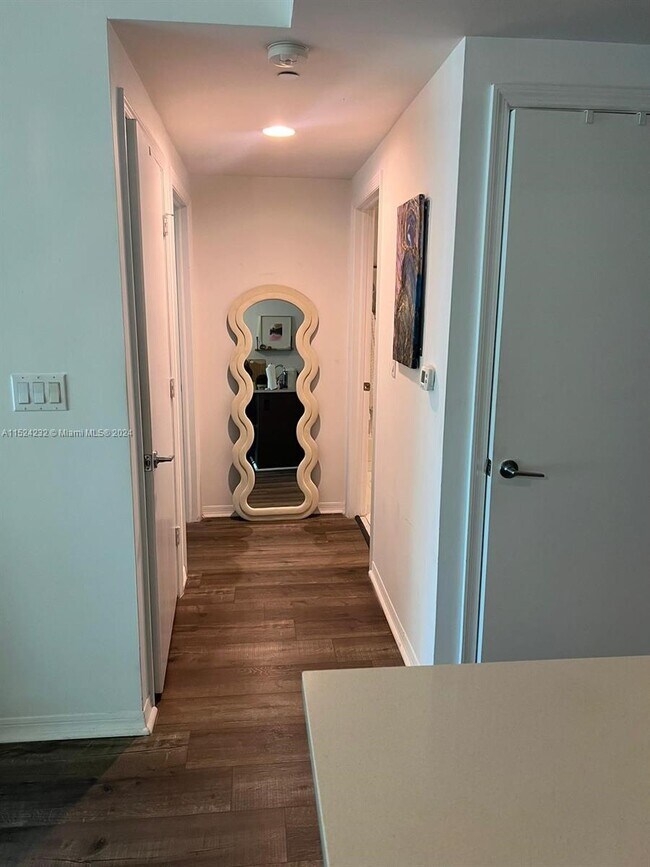 Photo - 55 SE 6th St