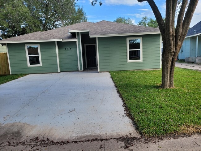 Building Photo - 4334 Cottage St