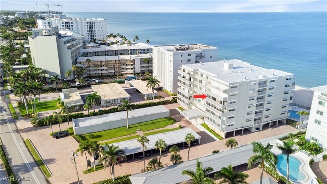 Photo - 1977 Gulf Shore Blvd N Unidad 504