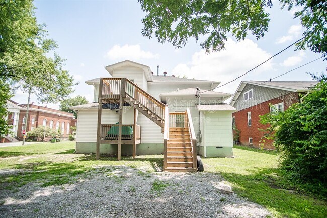 Photo - 2453 E 5th Ave Unit 2