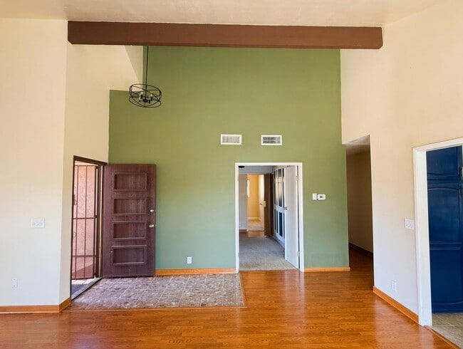 Photo - 1897 Cabrena St