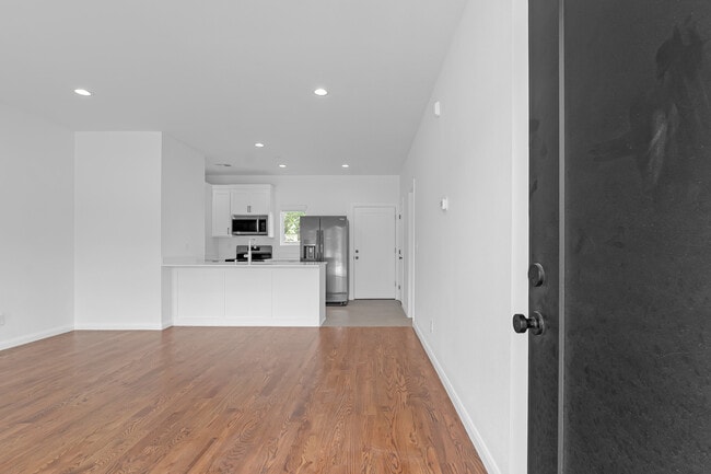 Photo - 5501 E 15th St