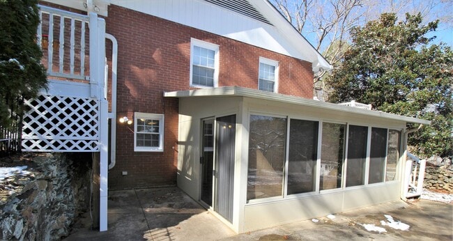 Photo - South AVL - Spacious 1/1 Apt with Sunroom!