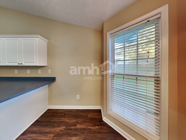 Photo - 360 Dunagan Dr