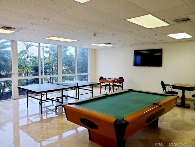 Photo - 3500 Coral Way Unit 812