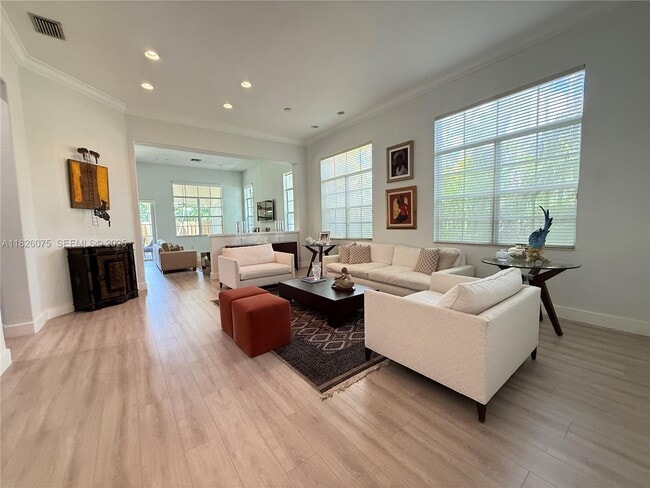 Photo - 11339 NW 71st St