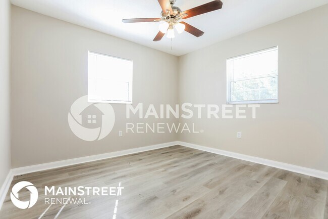 Photo - 2720 Gentian Rd