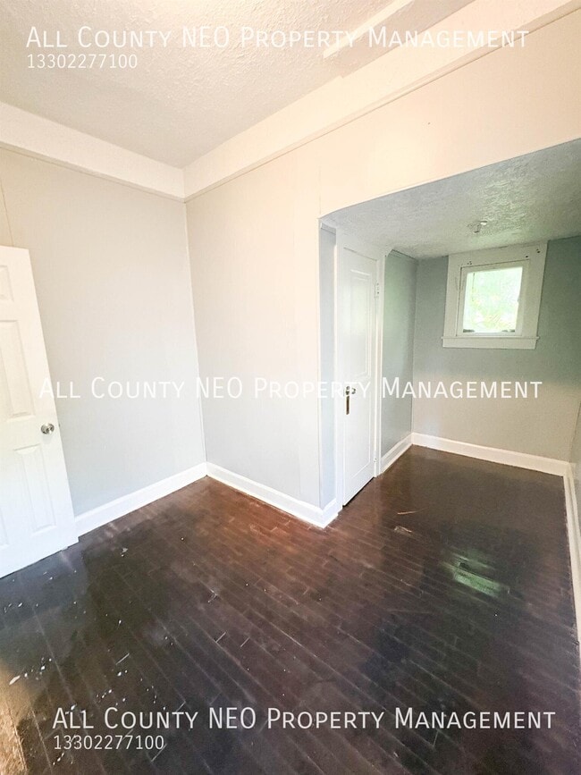 378 E 156th St Unit Lower Unit