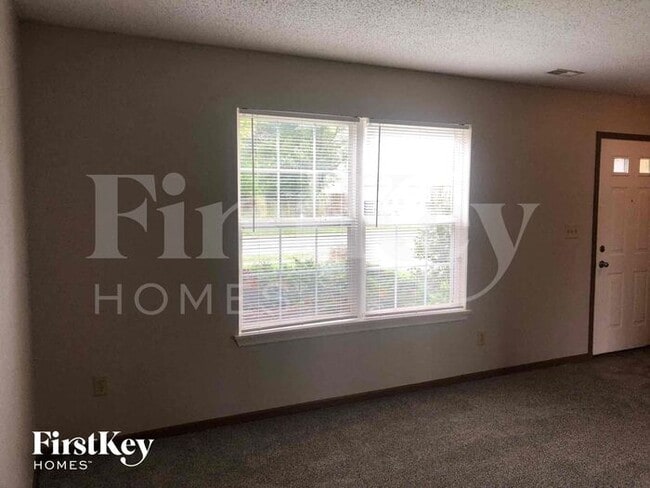 Photo - 6602 Hazelhatch Dr