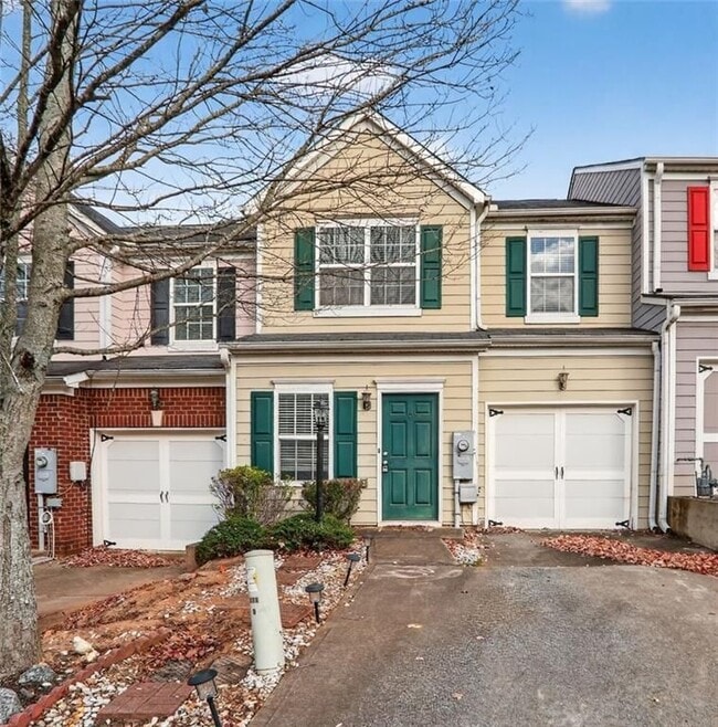 Photo - 230 Valley Xing