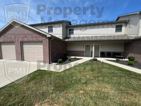 Building Photo - 2 Bedroom Townhouse with Garage