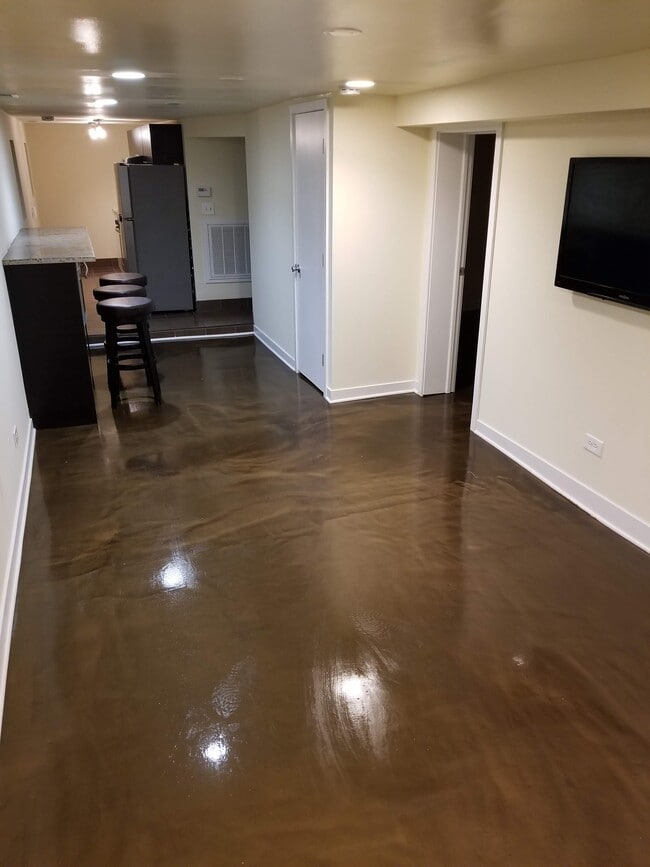 Photo - 1646 N Western Ave Unit B