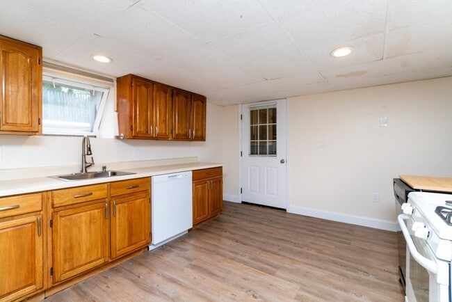 Photo - 903 Granite St Unit B