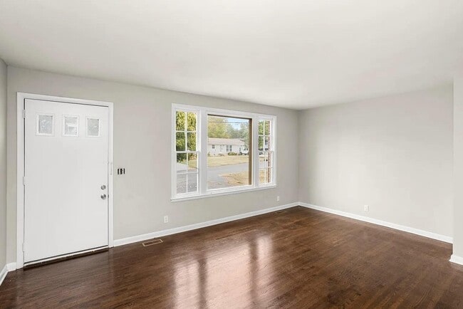 Photo - 3214 Doverside Dr