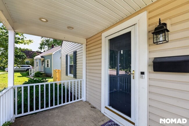Photo - 442 Westshire Dr