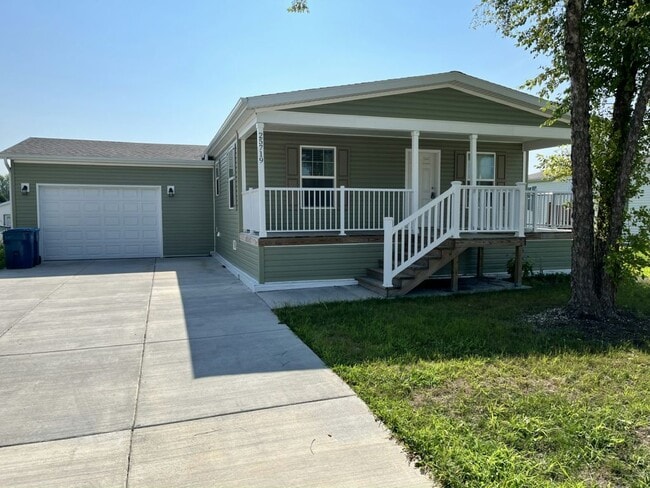 Building Photo - 25719 Shinnecock Dr Rental
