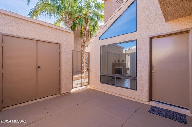 SPACIOUS 2 BR + Loft/2BA condo in gated co... - SPACIOUS 2 BR + Loft/2BA condo in gated co... Unidad Apartment 7143