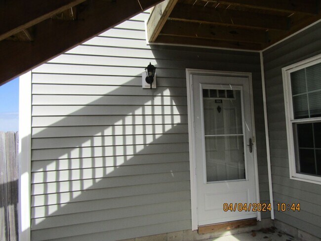 Photo - Cambridge Court