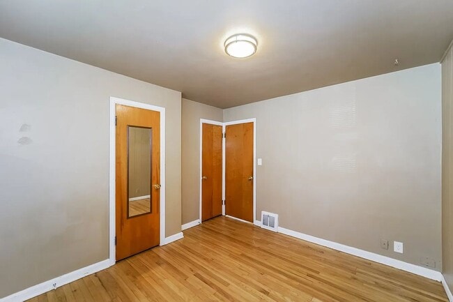 Photo - 3532 N 87th St