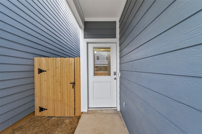 Photo - 3539 Shearwater St