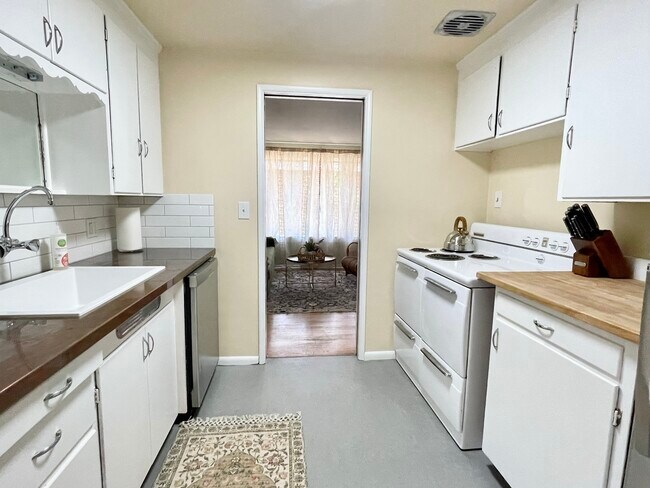 Photo - 4324 3rd Ave NW Unit n/a