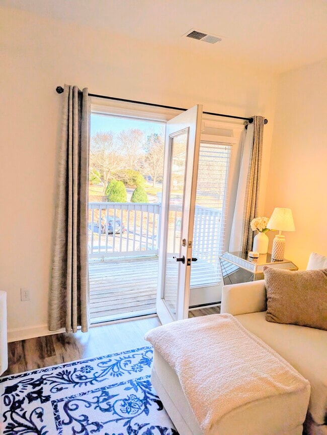 Photo - 17168 Red Feather Dr Unit 17168