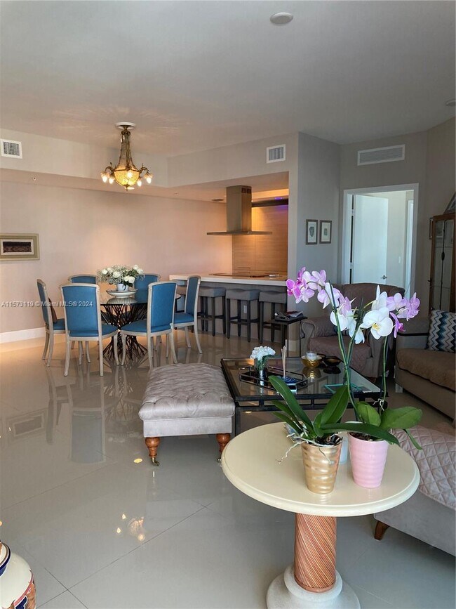 Photo - 17111 Biscayne Blvd Unit #303