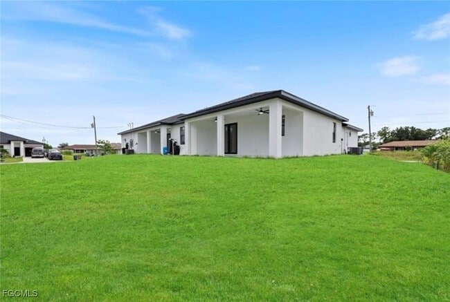 Photo - 1130 Ivan Ave S