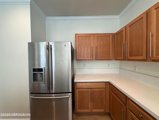 108 Bay Bridge Dr