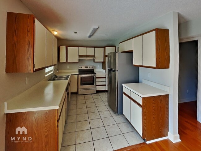 Photo - 3306 Woodland Park Rd