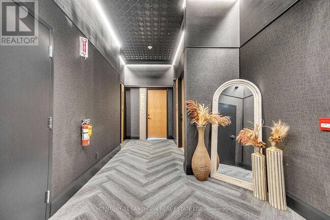 Photo - 38 Front St Unit # 5